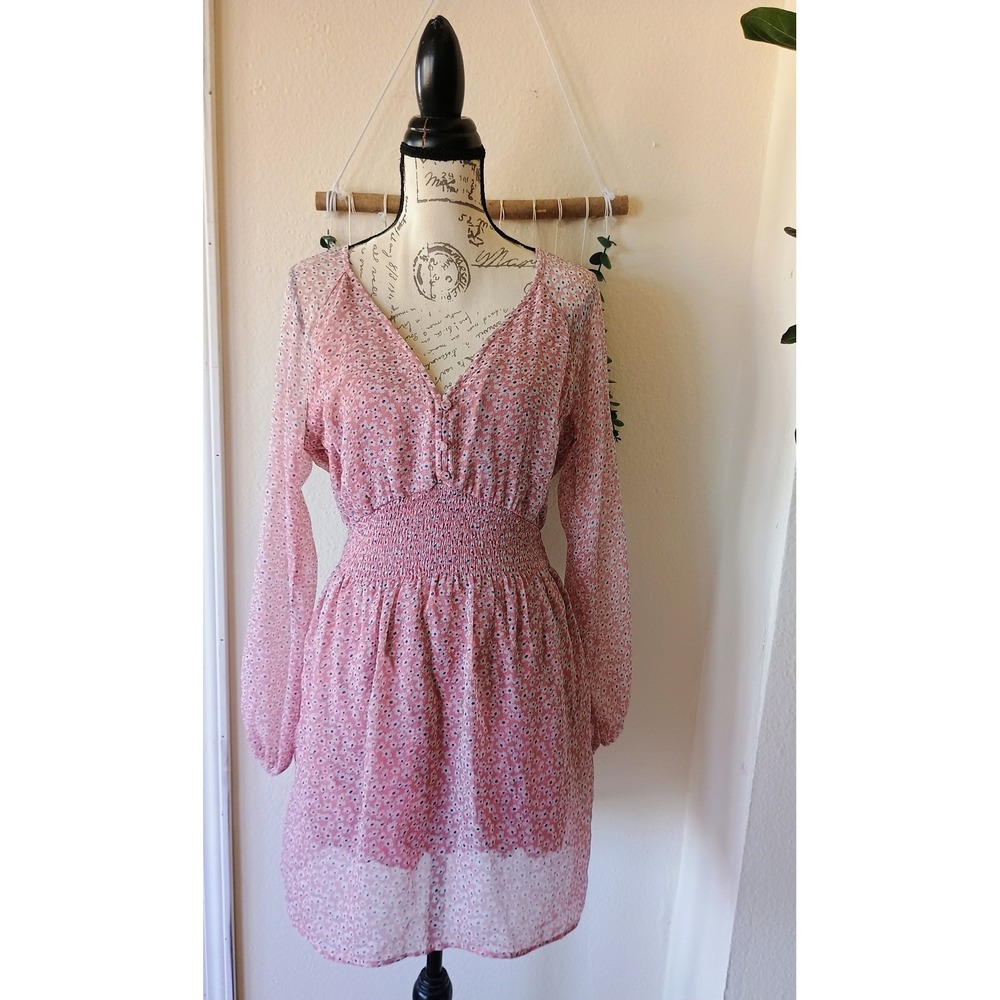 Abercrombie & Fitch Pink Floral Long Sleeve Smocked Waist Large Fit flare